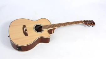 Beautiful Semi Acoustic Ideal Christmas Gift